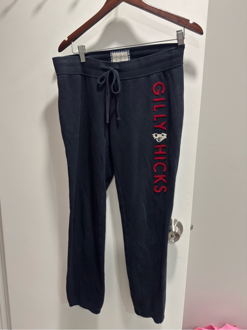 2000s-era Gilly Hicks by Hollister navy blue sweatpants